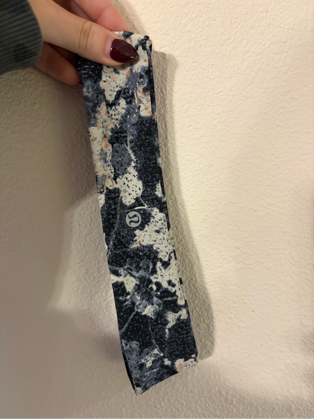 Lululemon Headband + Lululemon Small Bag